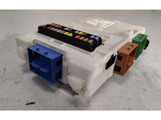 Блок предохранителей 7G9T14C256HA Volvo S80