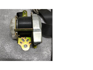 Передний ремень безопасности