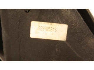 Zpětné zrcátko Nissan Kubistar 2004