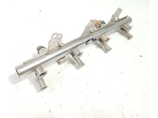 Топливная рампа 06J133317AB   Audi Q3 F3  