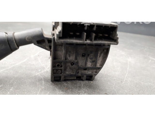 Ручка стеклоочистителей Renault Clio I