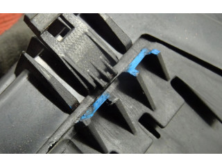 Блок предохранителей 243127363R, 243127363R Dacia Spring