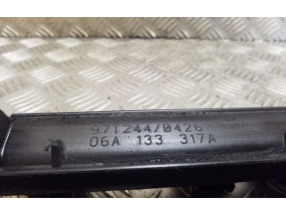 Топливная рампа 06A133317A   Volkswagen Golf IV  