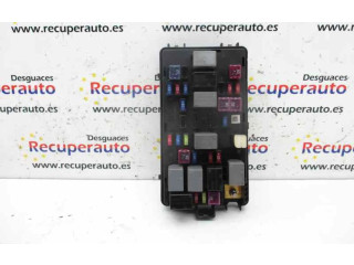 Блок предохранителей 96867123   Chevrolet Chevy Van      