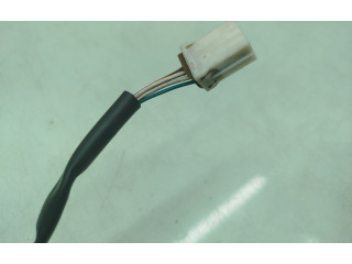 Зеркало электрическое Mitsubishi Carisma 2000 - 2004 года