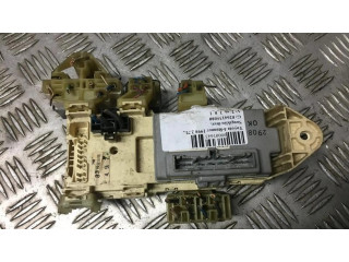 Pojistková skříňka 8264135080 Toyota 4 Runner N180 1998