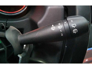 Ручка стеклоочистителей    Dacia Duster