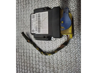 Блок подушек безопасности    Volkswagen Caddy