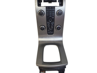 Блок управления климат-контролем 30672565   Volvo V50