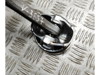 Поршень B 4204 T47 32298424, 31401957 Volvo XC40