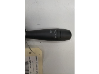 Ручка стеклоочистителей 8201168003 Dacia Logan II