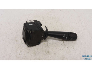 Ручка стеклоочистителей 8201168008   Dacia Sandero