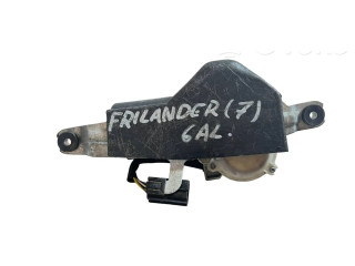 Моторчик заднего дворника 23001003, 00708106 Land Rover Freelander