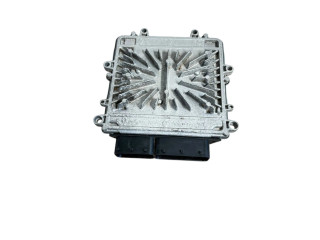 Блок управления двигателя P31303388, 0281015286   Volvo V70