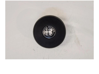 Подушка безопасности водителя R2K2037A5310   Alfa Romeo Giulia