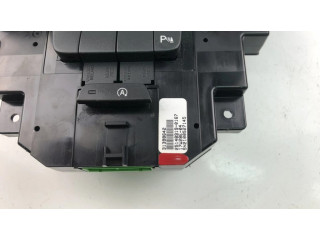 Блок управления климат-контролем 31398642 Volvo V40