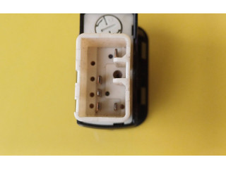 Переключатель дворников Daihatsu YRV