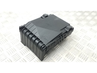 Pojistková skříňka 1K0937125B, 1K0937132F Volkswagen Scirocco 2008