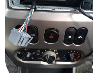 Вентилятор печки 272106020R Dacia Sandero