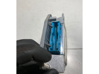 Блок подушек безопасности 327963935, 13203620 Opel Meriva A