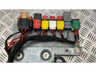 Блок предохранителей     Alfa Romeo 166    