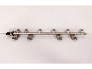 Vstřikovací lišta 7535897, 13537535897 BMW 3 E92 E93 N53B30A N53B30 N53