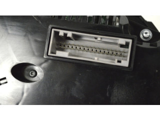 Přístrojová deska Audi A5 2016 8T0920984K