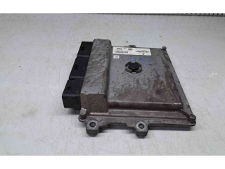 Řídící jednotka 237103353, 237103353 Renault Clio IV 1998