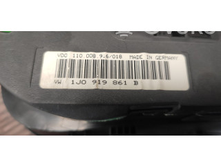 Панель приборов 1J0919861B Volkswagen Golf IV