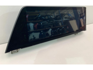 Pojistková skříňka Экран/ дисплей / маленький экран 9826556 BMW 4 G22 G23 G24 G26 2022