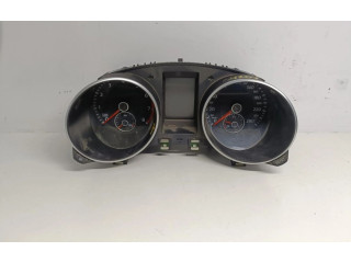 Панель приборов 5K6920871 Volkswagen Golf VI