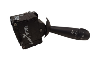 Ручка стеклоочистителей 8201168008, 8201168008 Dacia Lodgy