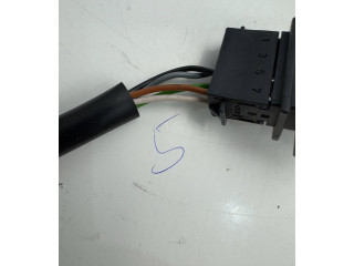 Зеркало электрическое Skoda Fabia Mk2 (5J) 2007 - 2014 года