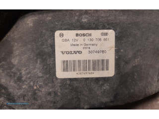 Электрический вентилятор радиаторов  30749760   Volvo V70 