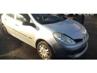 Ручка стеклоочистителей 8201590631 Renault Clio III