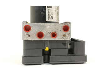 Jednotka ABS 1K0614117AC   Volkswagen Caddy 2009