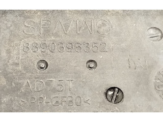 Вентилятор радиатора 8890396352 Lynk & co 01