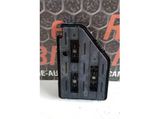 Блок предохранителей 671950 SsangYong Korando