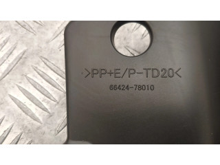 Другая деталь салона