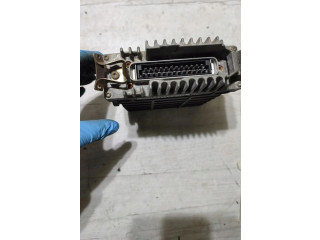 Řídící jednotka 0281001138 Mercedes-Benz E W124 1990