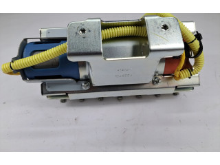 Подушка безопасности пассажира 7030A139 Mitsubishi Pajero