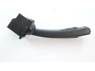 Ручка стеклоочистителей 31275360   Volvo V70