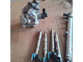 Vstřikovač A6540704301, 0445010736 Mercedes-Benz E W213 pro naftový motor 2.2