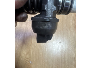 Vstřikovač 0414720313, 038130073BN Volkswagen Caddy