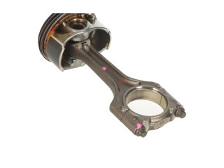 Шатун 06H198401D Volkswagen Golf VII