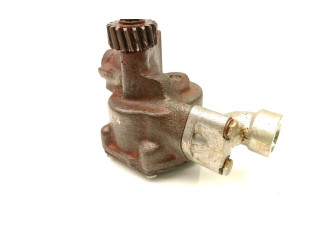 Масляный насос L410M1T5 UE45884 Bentley Arnage