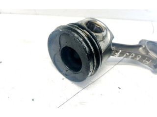  Поршень с шатуном    Skoda Fabia Mk1 (6Y)  