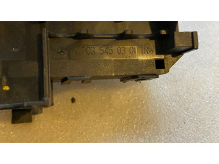 Pojistková skříňka A2035450301 Mercedes-Benz C W203 2002