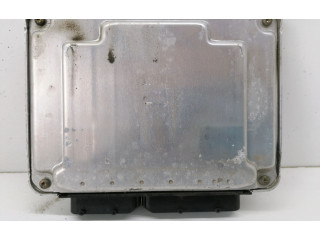 Řídící jednotka 038906019CJ, 0281010302   Volkswagen Bora 2002