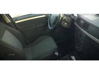 Ручка стеклоочистителей 9185417   Opel Meriva A